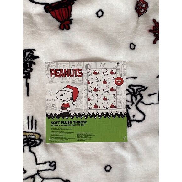 Peanuts Snoopy Woodstock Puffer Jacket Puffy Coat Soft Throw Blanket 50 X 70” - Picture 14 of 16